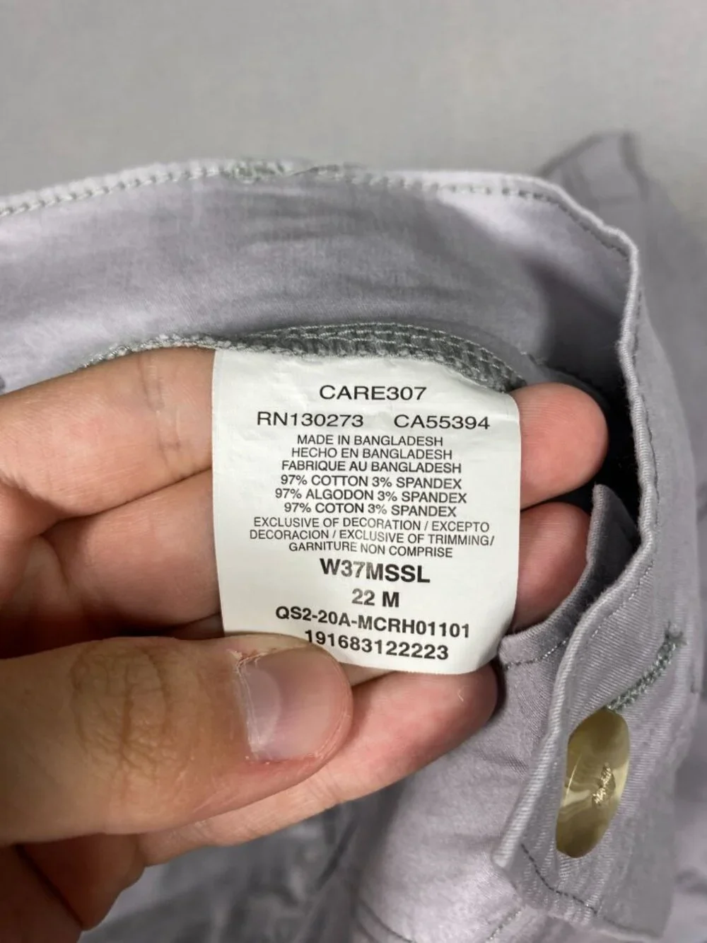 Lee Riders Womens Midrise Shorts 22M Gray Sleet Reg Fit Comfortable Stylish NWT